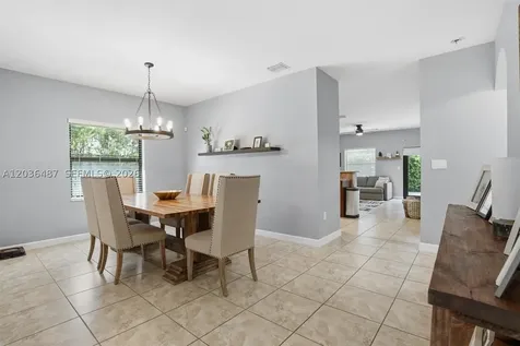 16572 SW 43rd Lane Kendall FL 33185