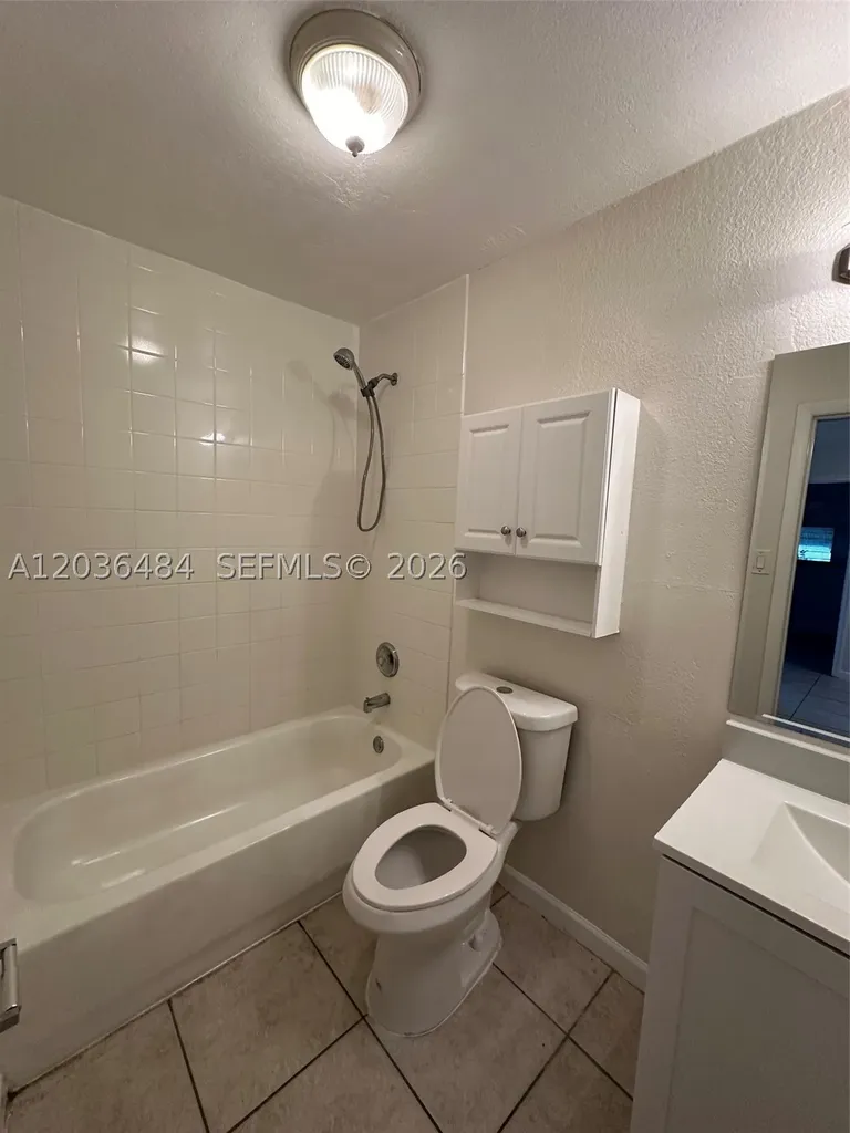 1245 NE 15th Avenue Fort Lauderdale FL 33304