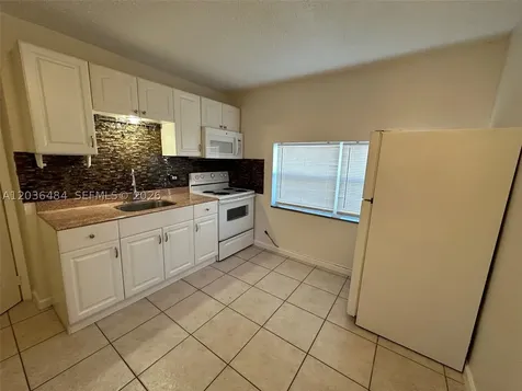 1245 NE 15th Avenue Fort Lauderdale FL 33304