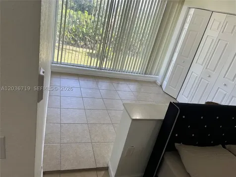 820 NW 87th Avenue Miami FL 33172