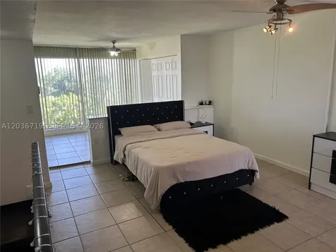 820 NW 87th Avenue Miami FL 33172