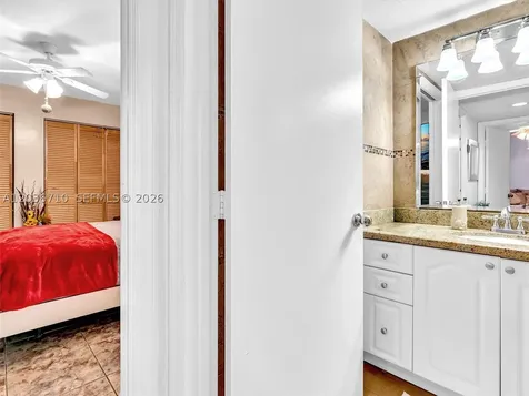 3483 SW 52nd Avenue Pembroke Park FL 33023