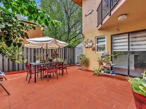 3483 SW 52nd Avenue Pembroke Park FL 33023