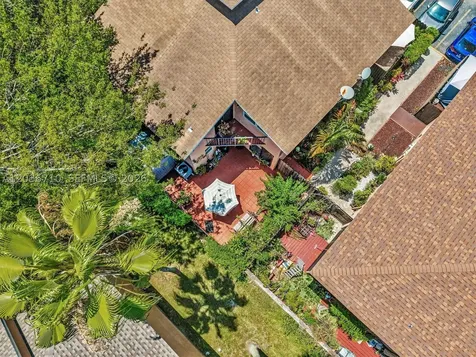 3483 SW 52nd Avenue Pembroke Park FL 33023