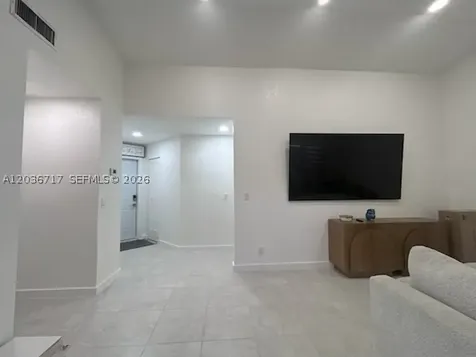 6308 NW 170th Terrace Hialeah FL 33015