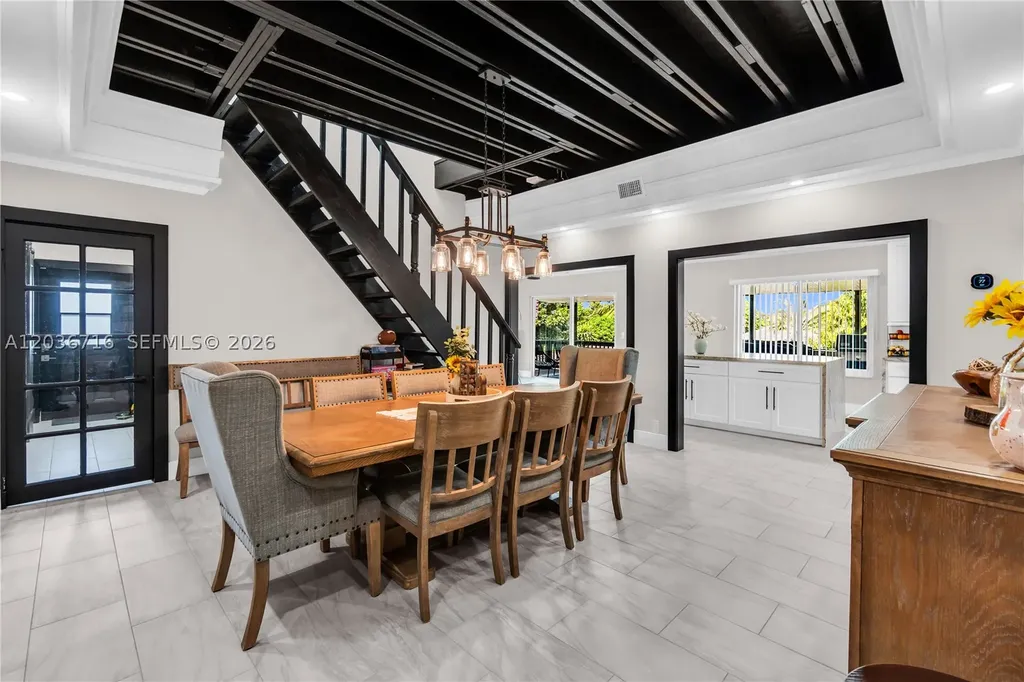 5049 Cleveland Road Delray Beach FL 33484