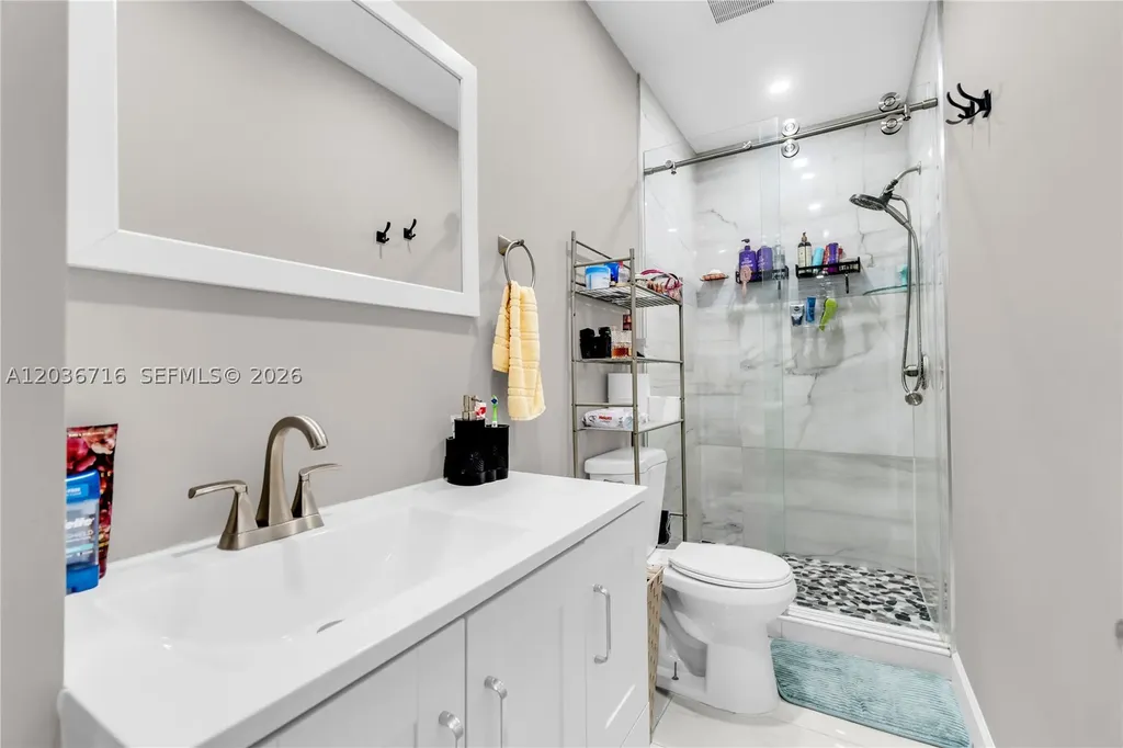 5049 Cleveland Road Delray Beach FL 33484