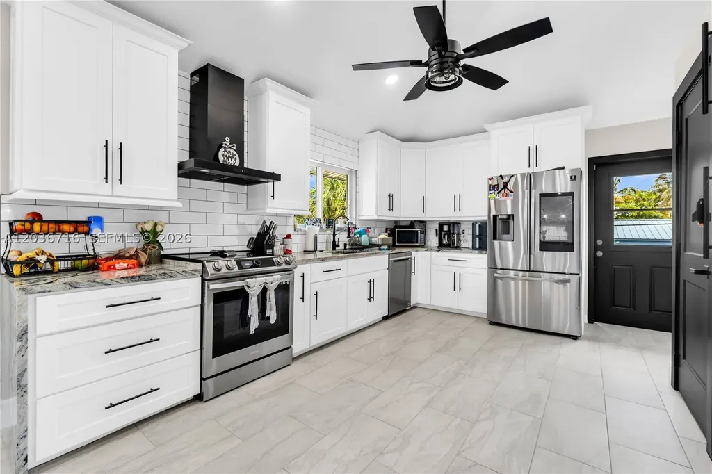5049 Cleveland Road Delray Beach FL 33484