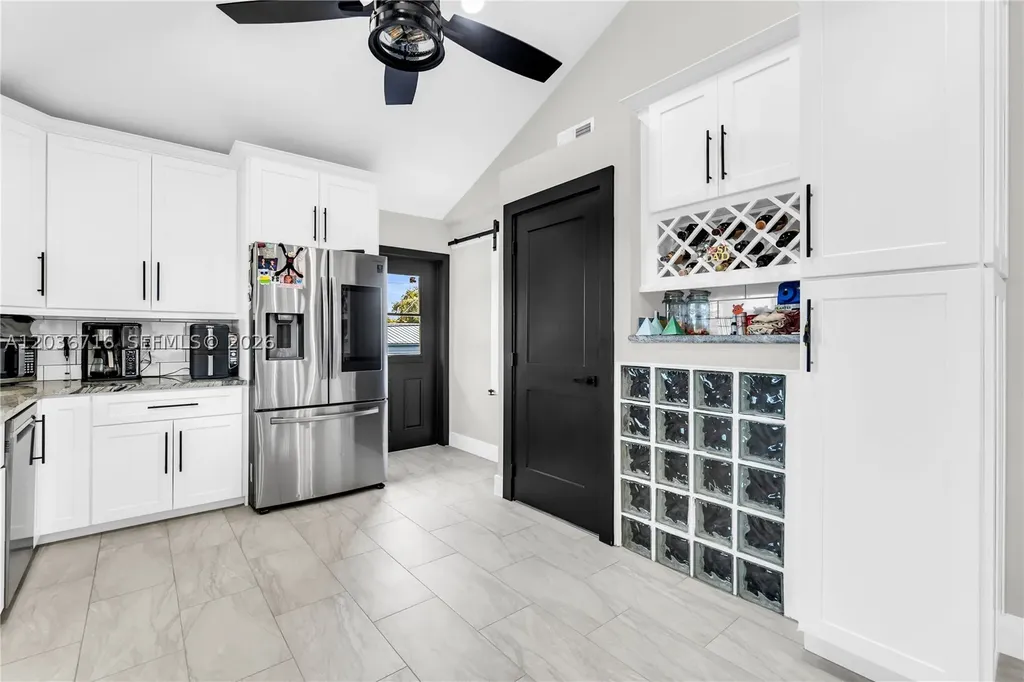 5049 Cleveland Road Delray Beach FL 33484