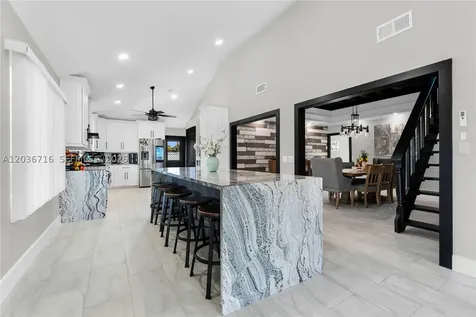 5049 Cleveland Road Delray Beach FL 33484