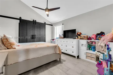 5049 Cleveland Road Delray Beach FL 33484