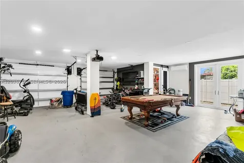 5049 Cleveland Road Delray Beach FL 33484