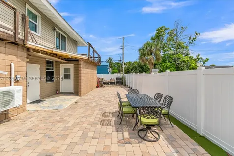 5049 Cleveland Road Delray Beach FL 33484