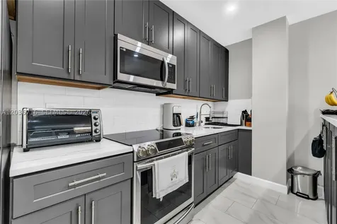 5049 Cleveland Road Delray Beach FL 33484