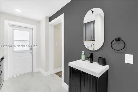 5049 Cleveland Road Delray Beach FL 33484