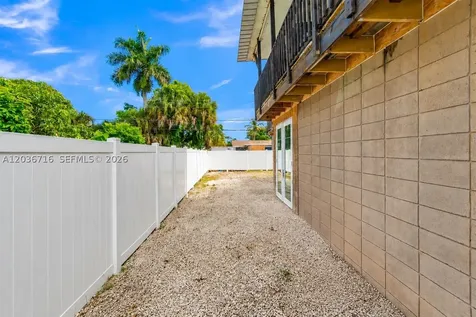 5049 Cleveland Road Delray Beach FL 33484