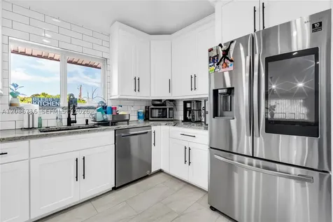5049 Cleveland Road Delray Beach FL 33484