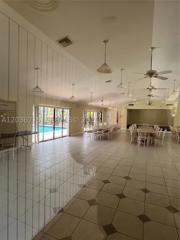 301 SE 3rd Street Dania Beach FL 33004