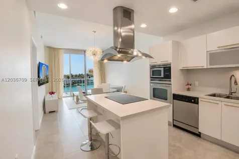 7930 East Drive North Bay Village FL 33141