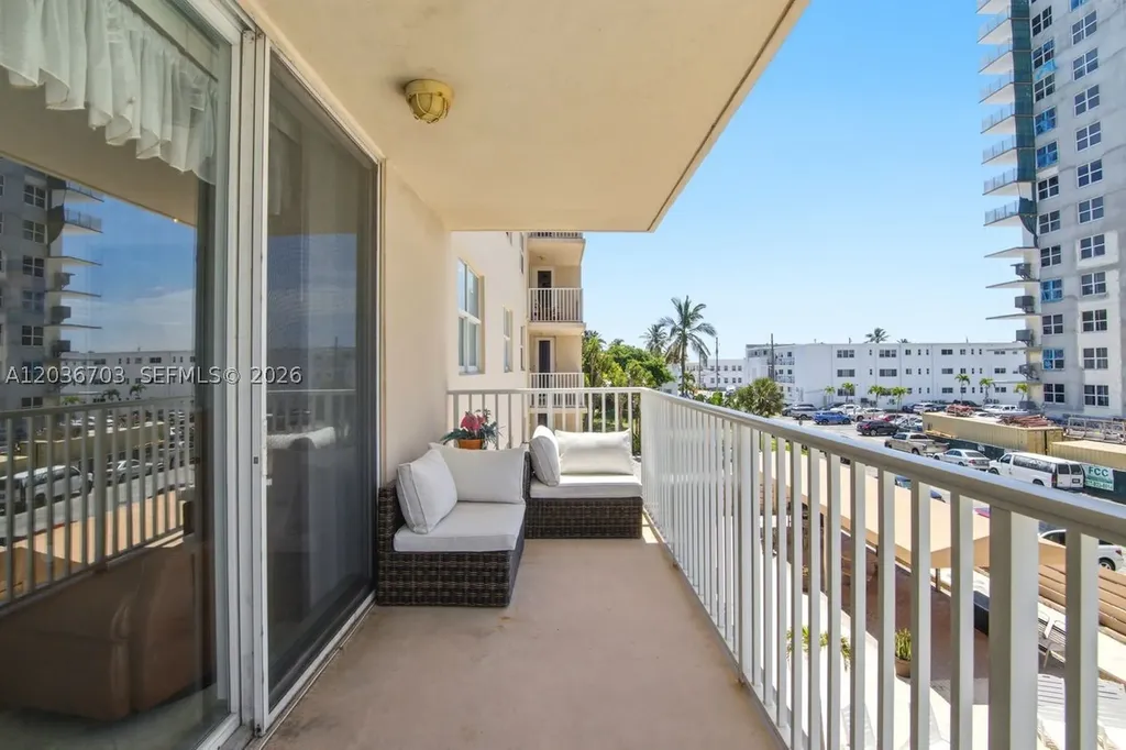 1401 S Ocean Drive Hollywood FL 33019
