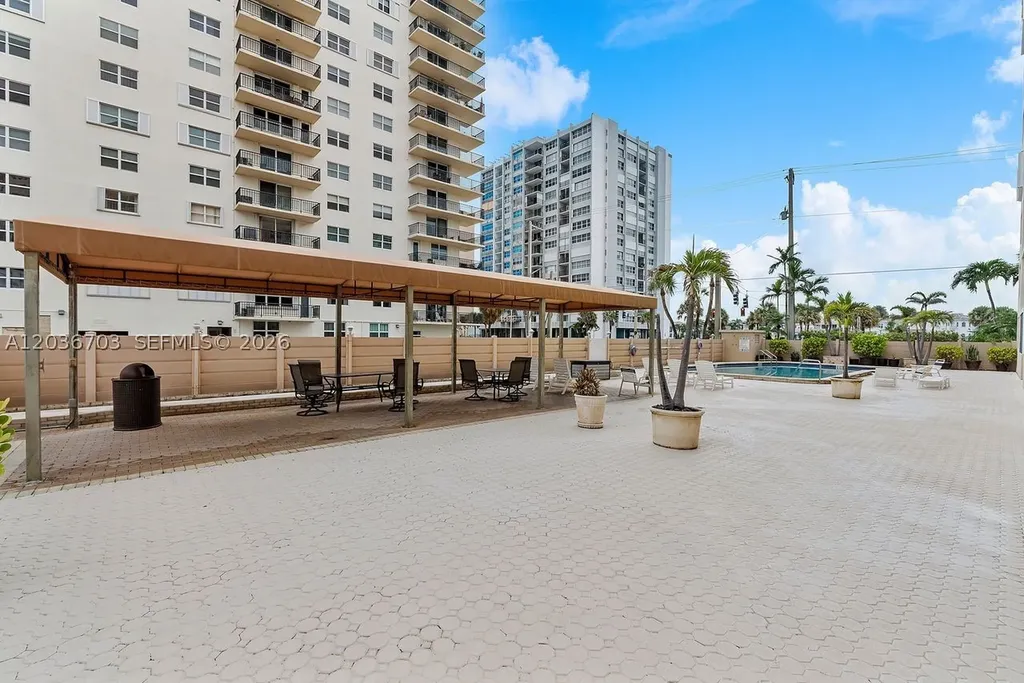 1401 S Ocean Drive Hollywood FL 33019