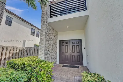 20900 NE 2nd Court Miami FL 33179