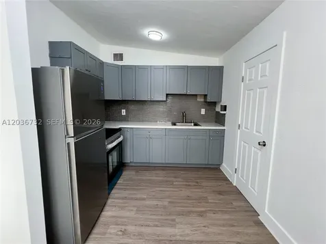 10090 W Fern Street Miami FL 33157