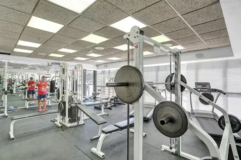 2555 Collins Avenue Miami Beach FL 33140