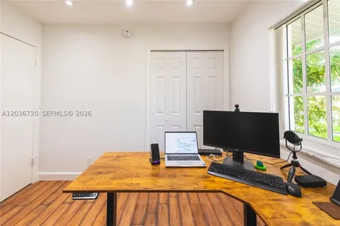 16571 Lake Tree Drive Weston FL 33326