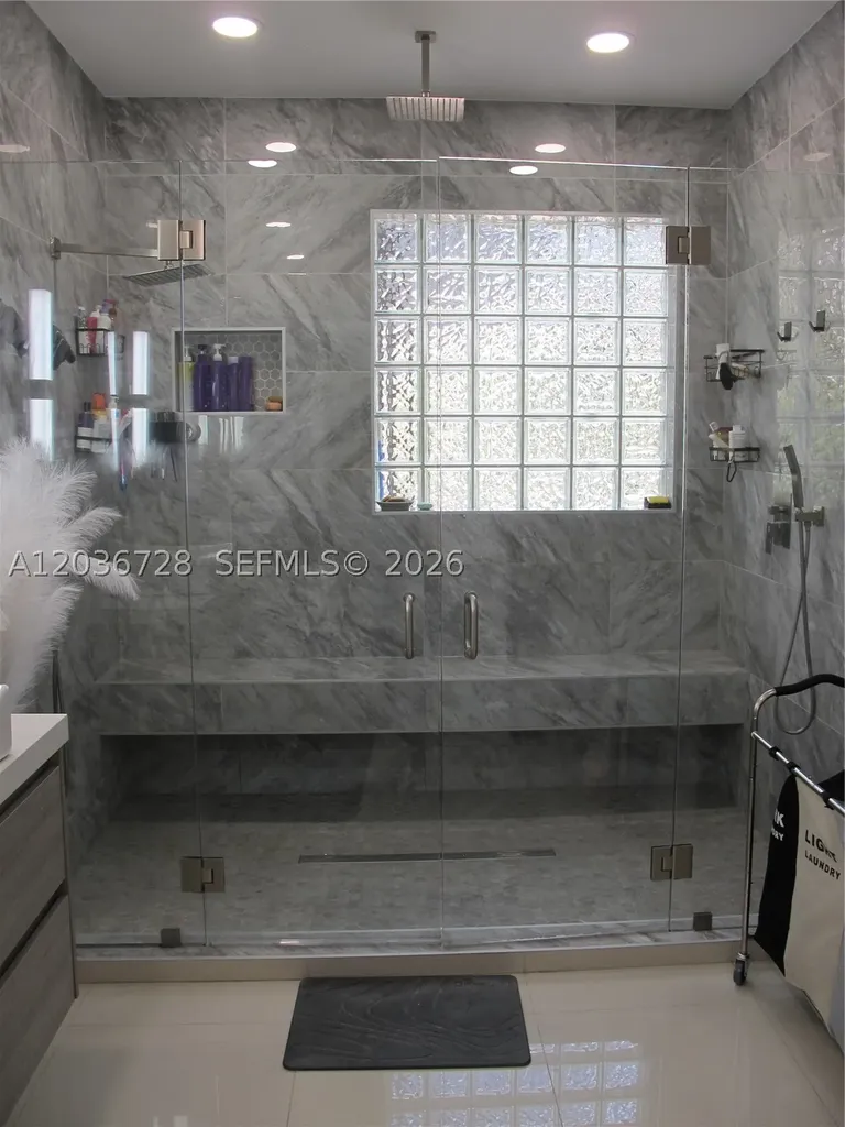 5285 NW 112th Terrace Coral Springs FL 33076