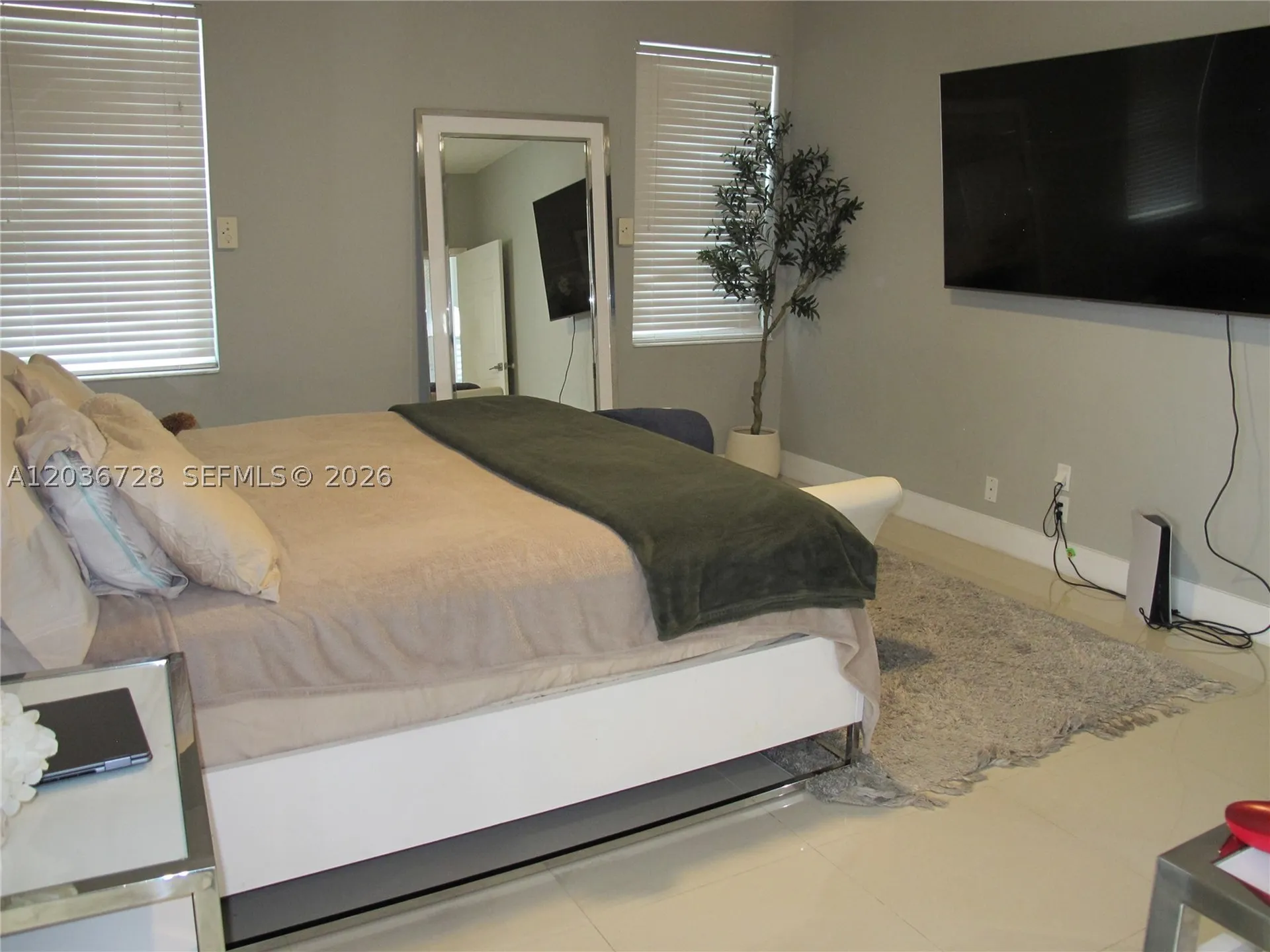 5285 NW 112th Terrace Coral Springs FL 33076