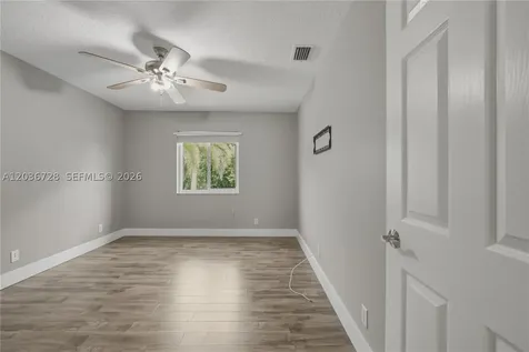 5285 NW 112th Terrace Coral Springs FL 33076