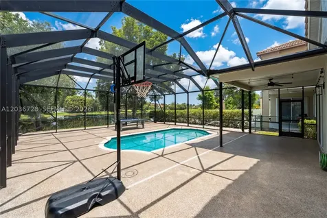 5285 NW 112th Terrace Coral Springs FL 33076