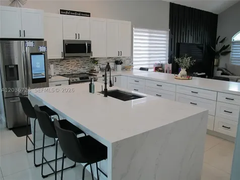 5285 NW 112th Terrace Coral Springs FL 33076