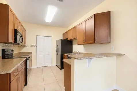 678 NE 33rd Terrace Homestead FL 33033