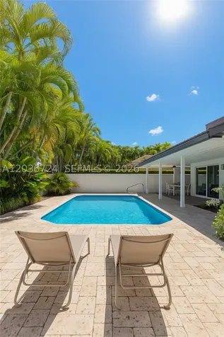 7300 SW 77th Avenue Miami FL 33143