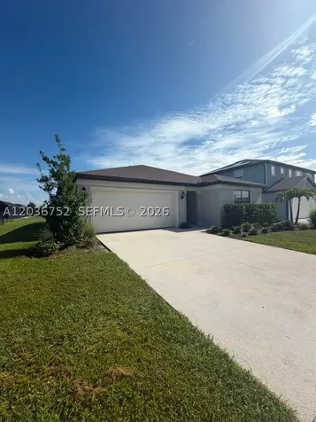 10798 Marlberry Way North Fort Myers FL 33917