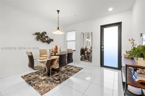 7925 NW 104th Avenue Doral FL 33178