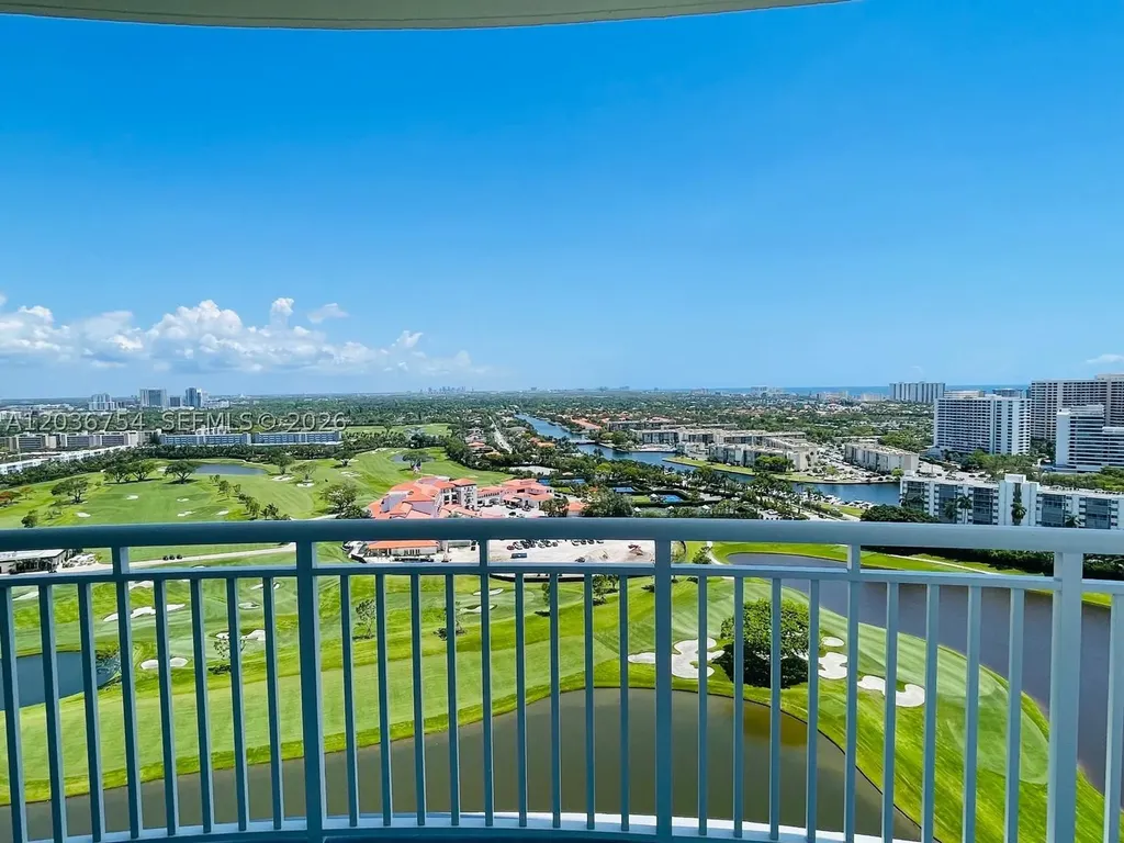 Hallandale Beach FL 33009