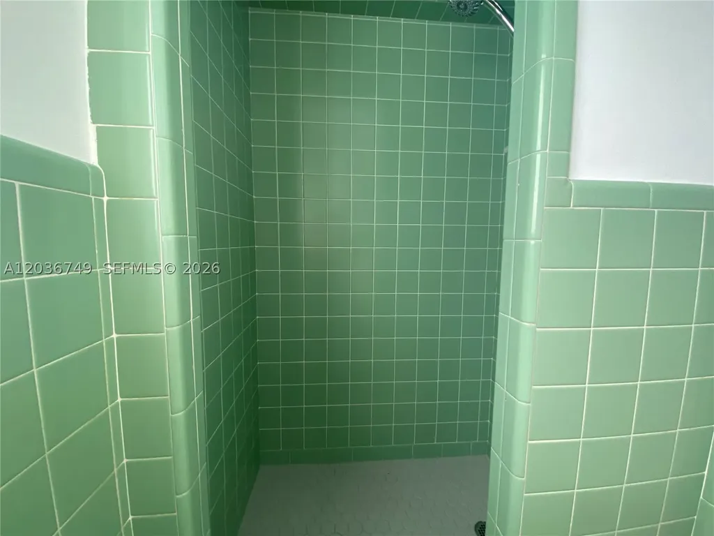 1845 Thomas Street Hollywood FL 33020