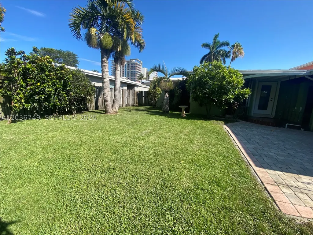 1845 Thomas Street Hollywood FL 33020