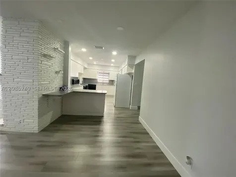 1845 Thomas Street Hollywood FL 33020