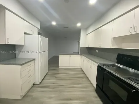 1845 Thomas Street Hollywood FL 33020
