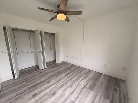 10875 NW 7th Street Miami FL 33172
