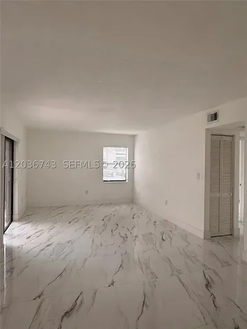 10875 NW 7th Street Miami FL 33172