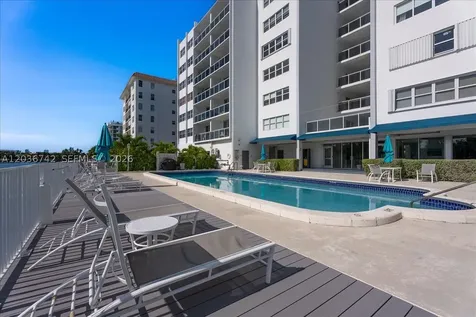 9381 E Bay Harbor Drive Bay Harbor Islands FL 33154