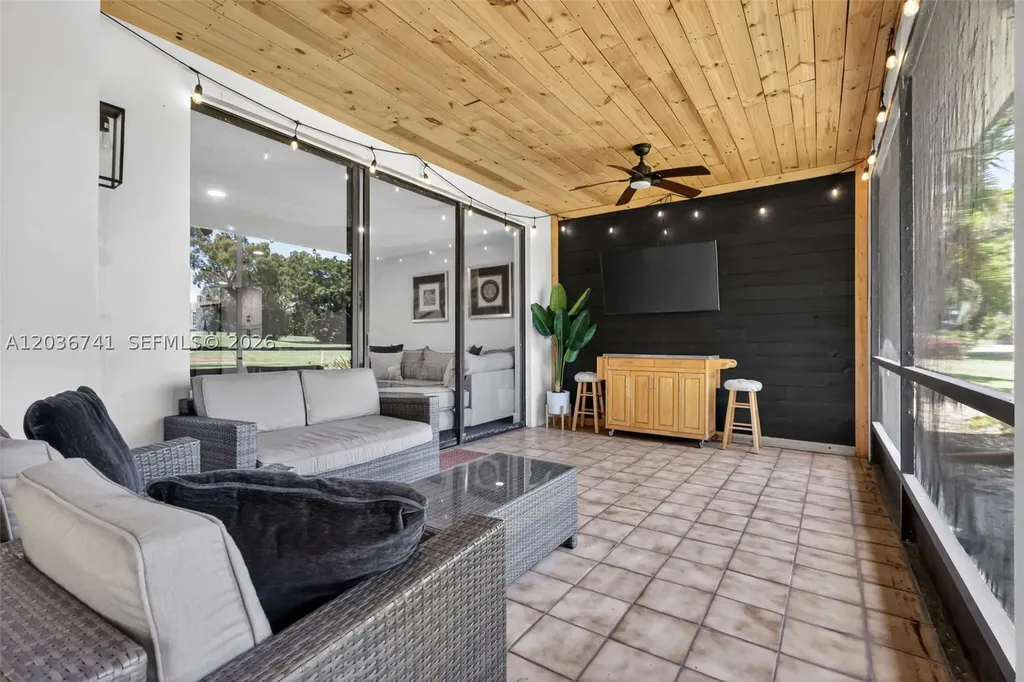 4427 Luxemburg Court Lake Worth FL 33467