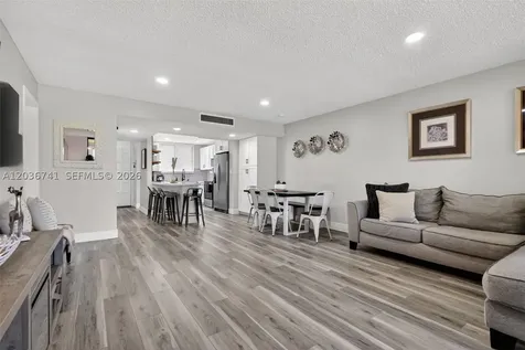 4427 Luxemburg Court Lake Worth FL 33467