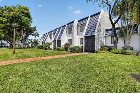 4427 Luxemburg Court Lake Worth FL 33467