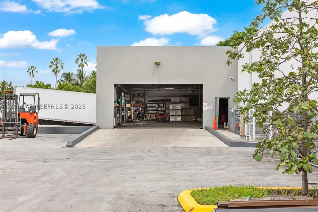 2775 NW 63rd Court Fort Lauderdale FL 33309